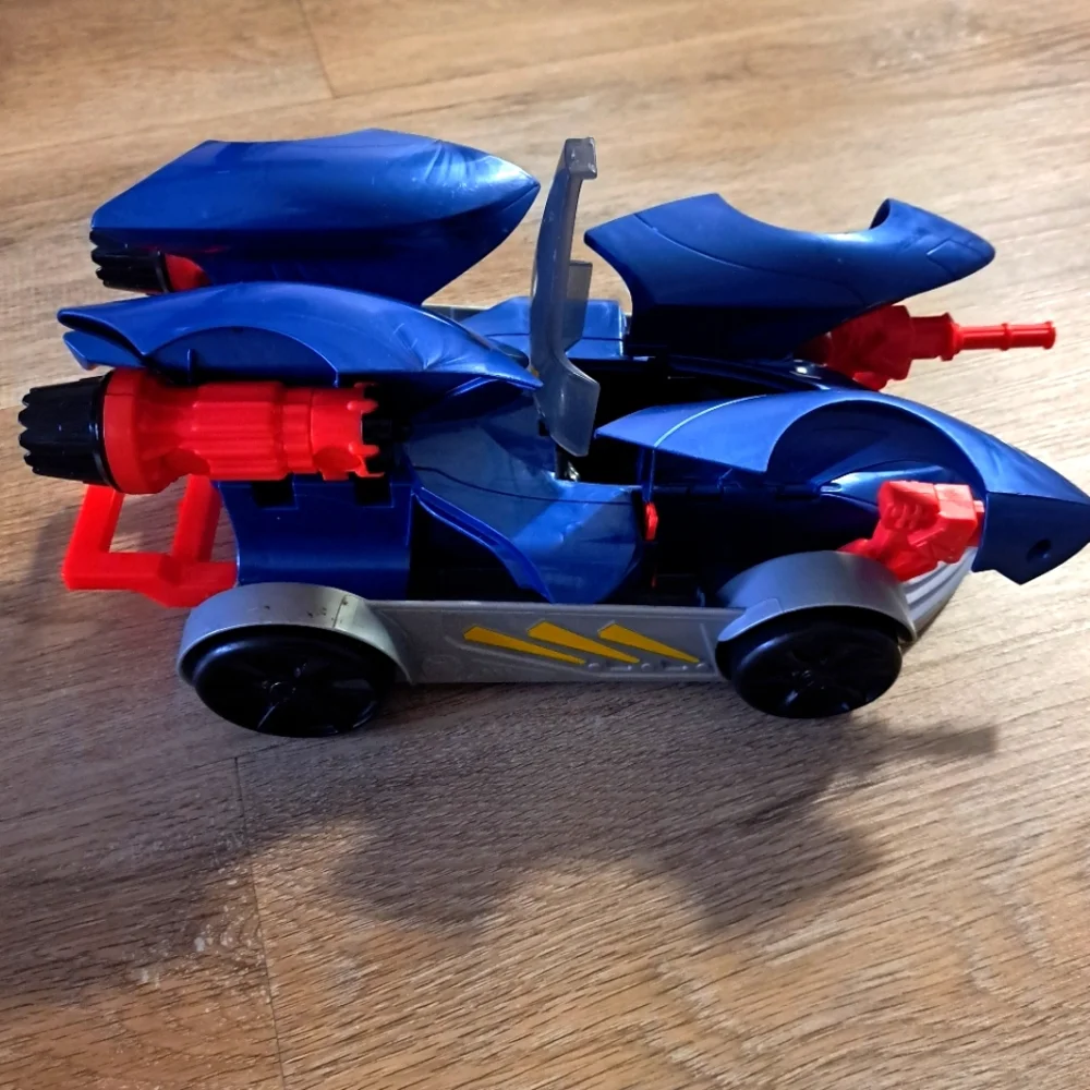 Mattel DC Comics Batman Transform & Attack Batmobile Blue Vehicle Kid's Toy